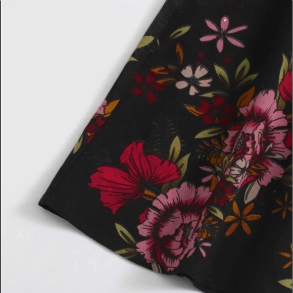 SHEIN flowery dress - Picture 4 of 4